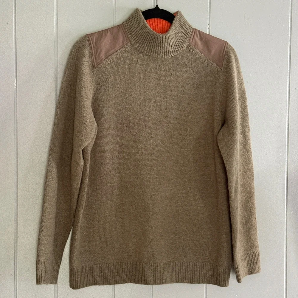 LL Bean Maine Guide Lambswool Sweater Elbow Patch Olive Sz M Quiet Luxury Preppy